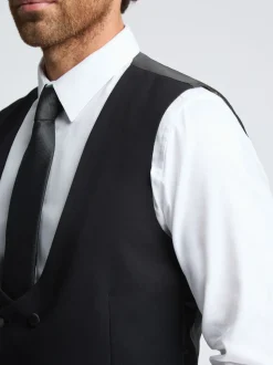 Antique Rogue Huxley Dinner Gilet