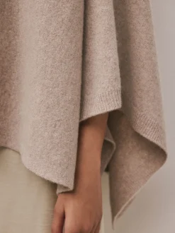 Avoine - Poncho cape en maille fine