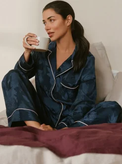 B by Ted Baker pyjama boutonné en jacquard bleu marine