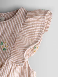 Barboteuse JoJo Maman Bébé brodée à épaules volantées