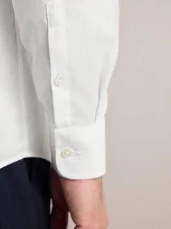 Blanc - Ajustement régulier - Chemise Signature texturée élégante