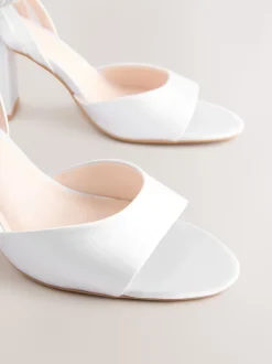 Blanc - Sandales de mariage Forever Comfort® à talons carrés à bout rond