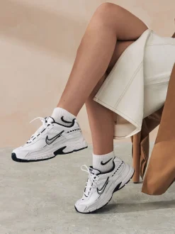 Blanc/Noir - Nike Baskets Initiator Retro Runner