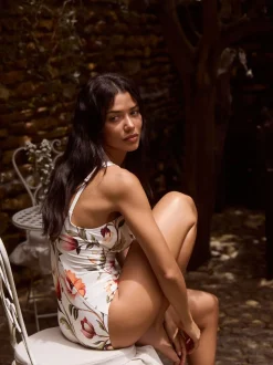 Blanc/Rouge Fleuri - Maillot de bain Wrap Tummy Control