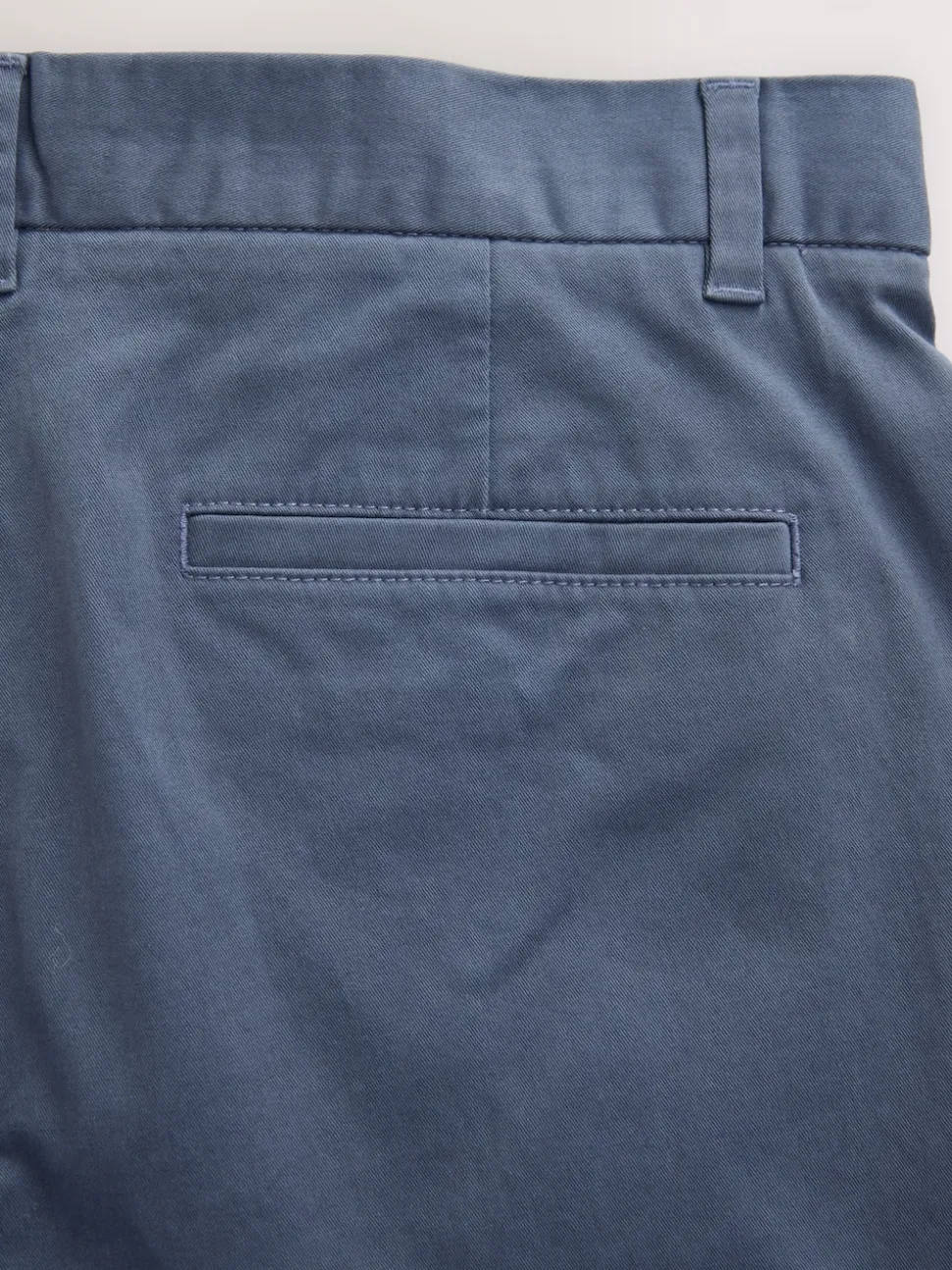 Bleu Gris Moyen - Coupe fuselée régulière - Pantalon chino stretch