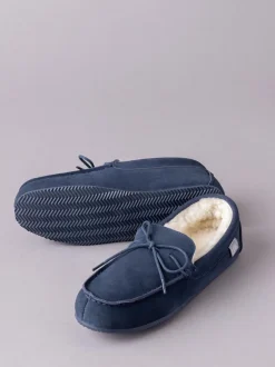 Bleu marine - Chaussons style mocassins en peau de mouton Lakeland Leather homme