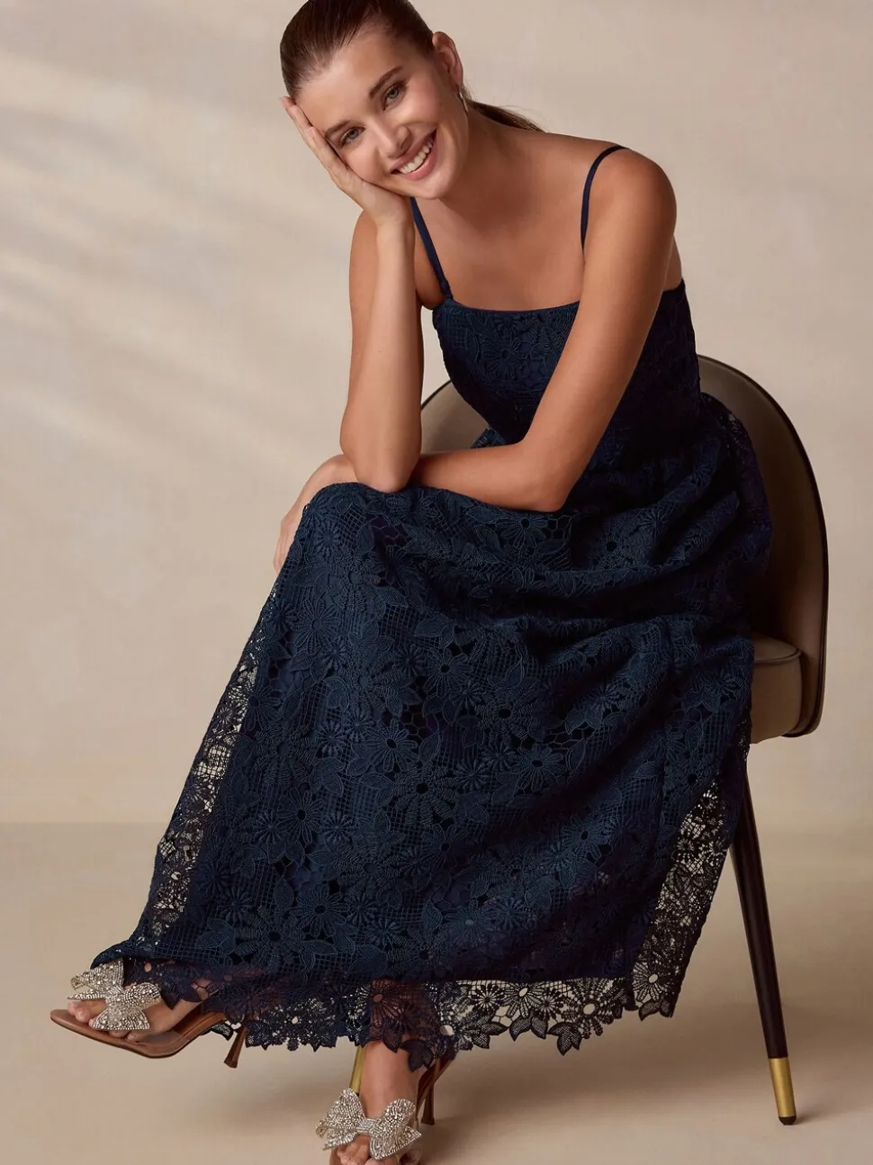 Bleu marine - Robe Bandeau mi-longue en dentelle