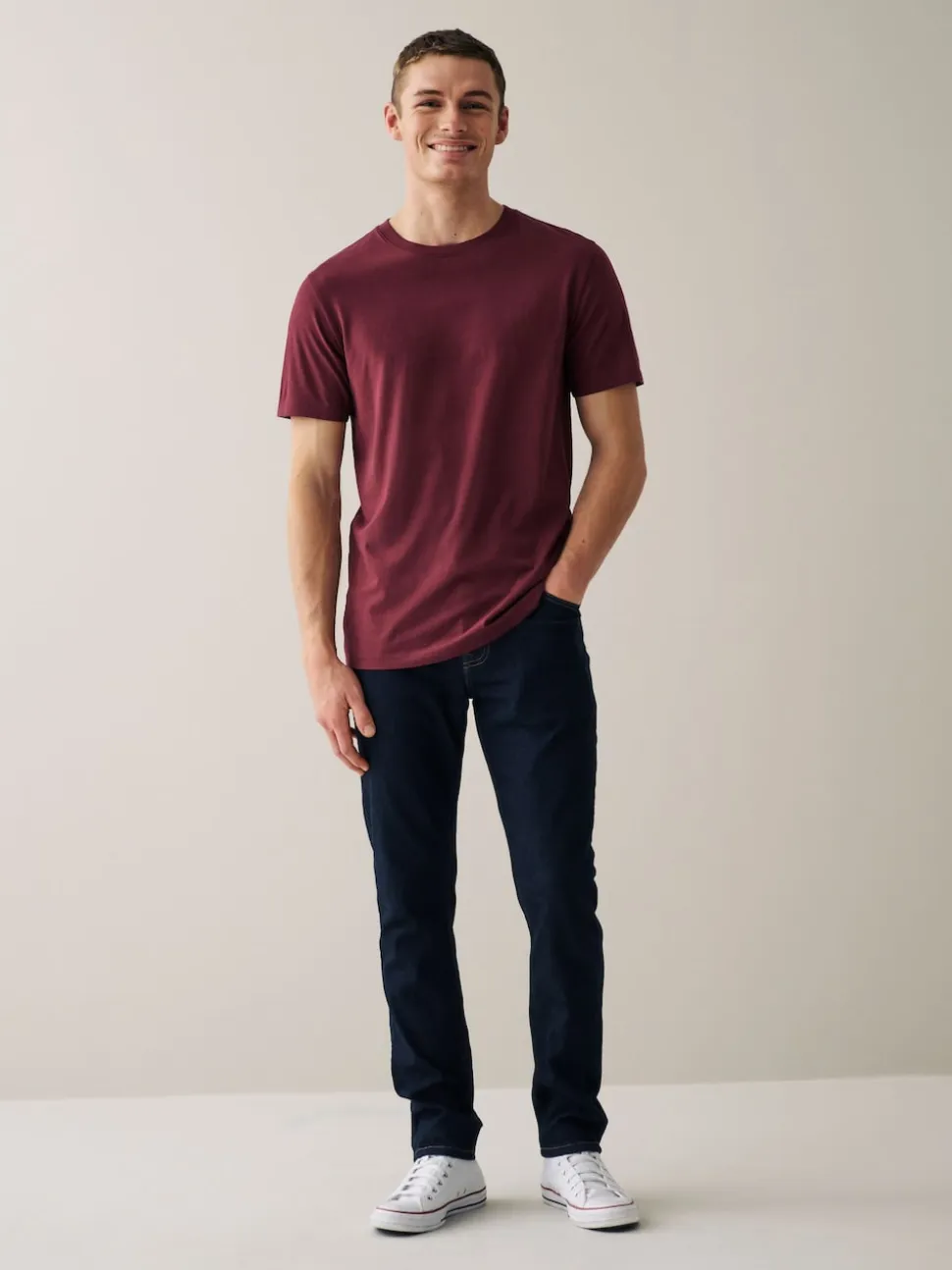 Bleu marine/ Bleu sarcelle/ Blanc/ Noir/ Vert/ bordeaux - Ajustement régulier - Lot de t-shirts essentiels en coton 6