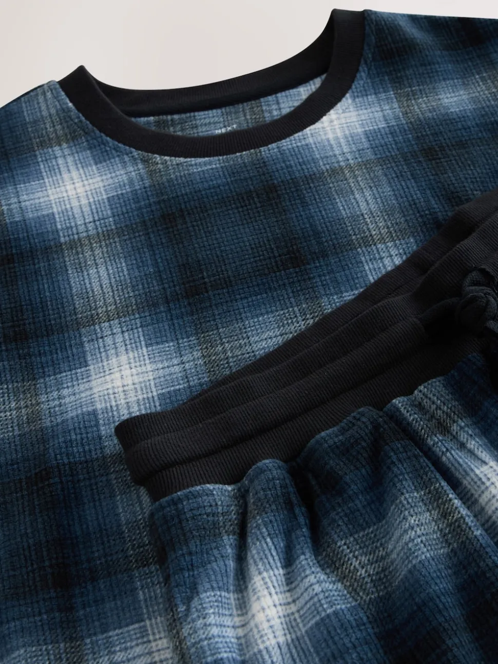 Carreaux bleu marine - Ensemble pyjama Motionflex confortable à manches longues et poignets