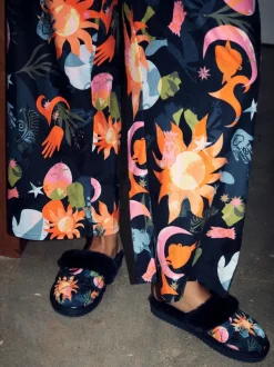 Chaussons mules doublés de fausse fourrure matelassés Never Fully Dressed