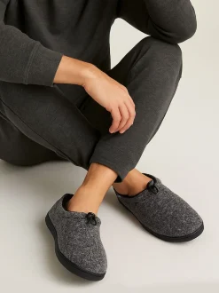 Chaussons Totes Isotoner en feutre pour homme avec bascule à enfiler