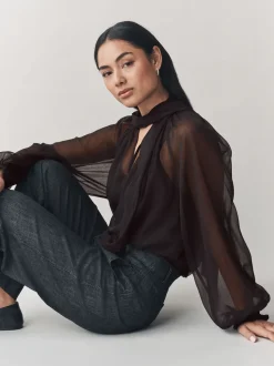 Chemisier Laura Ashley en mousseline à nœud foulard