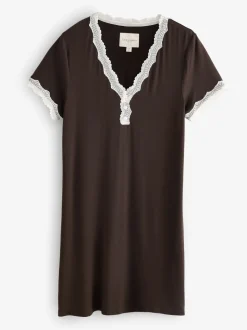 chocolat - Chemise de nuit Laura Ashley avec bordure en dentelle modale