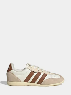 Crème/blanc - Baskets adidas Barreda Lo