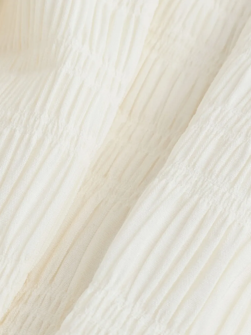 écru - Chemisier texturé à col bateau et manches longues
