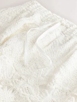 écru - Shorts ceinturés au crochet