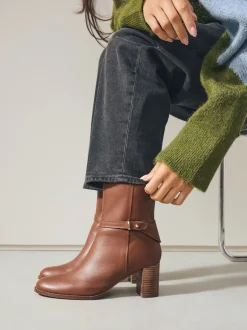 Cuir marron fauve - Bottines Forever Comfort® à pièces métalliques