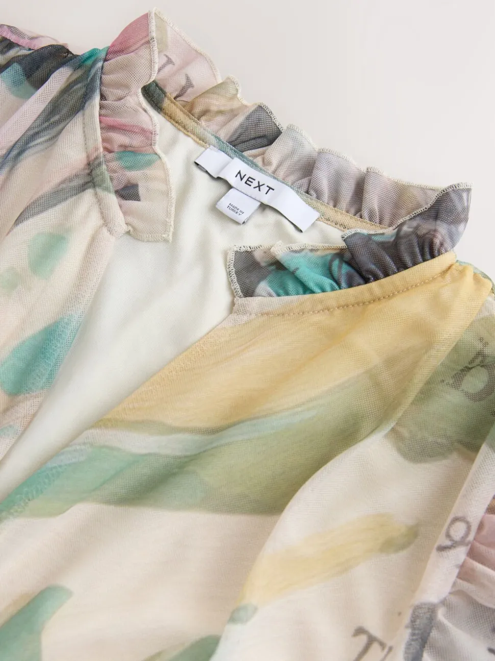 Ecru Floral - Robe longue Grande occasion à col en V Imprimé en maille Plissé