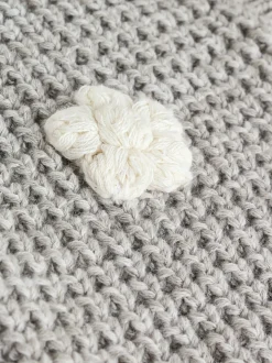 Fleurs grises au crochet - Cardigan tricoté pour bébé (0mths-3yrs)