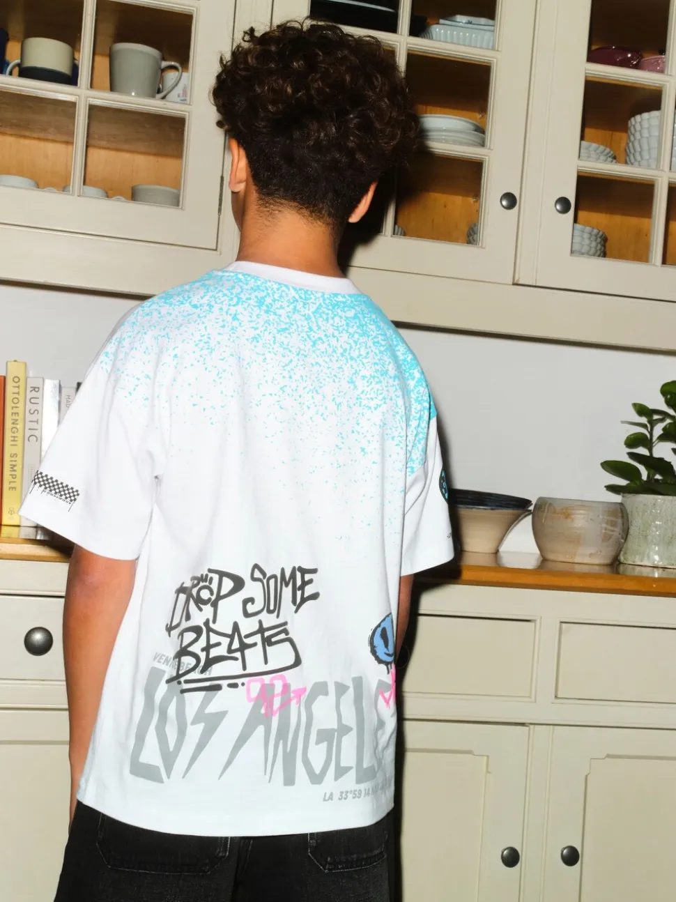 Graffiti blanc spray - T-shirt graphique Manches courtes Relaxed Fit (3-16yrs)