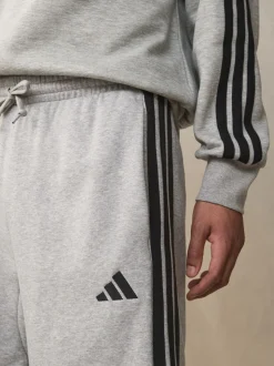 Gris - adidas Essentiel 3-Court en éponge Rayure