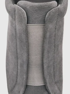 Gris - Baskets élastiques à enfiler Reiss Emil en daim