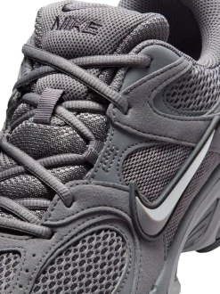 Gris - Baskets Nike V5 Tapis de couches