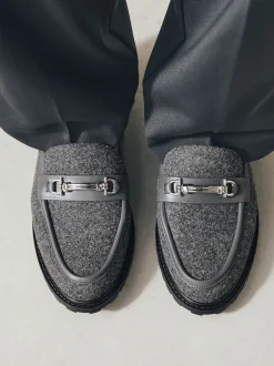 Gris - Mocassins à bout rond avec quincaillerie Forever Comfort®