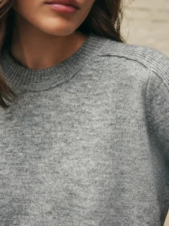 Gris - Pull en maille à col rond en laine