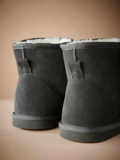 Gris - Signature Bottes en daim avec doublure en fausse fourrure
