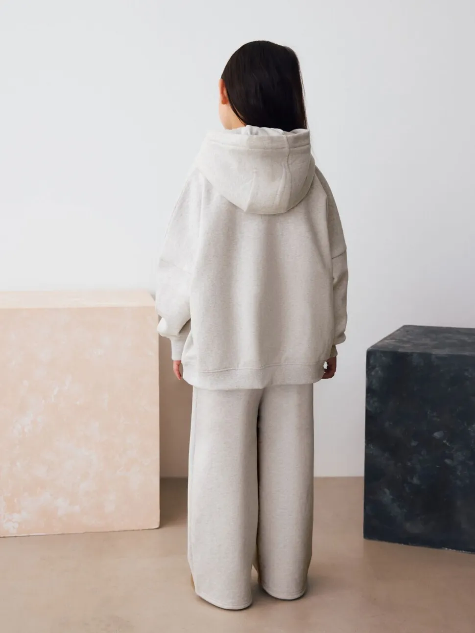 Gris avec noms de villes - Sweat à capuche (3-16 ans)