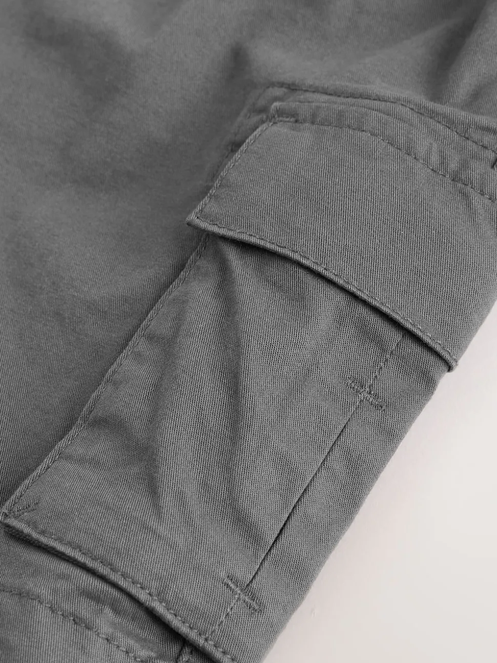 Gris de charbon de bois - Short cargo (3-16ans)