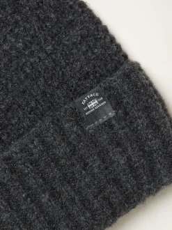 Gris de charbon de bois - Bonnet effet gaufré FatFace