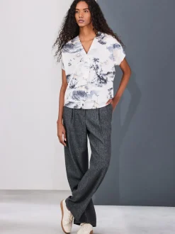 Imprimé bateau abstrait - Chemisier Manchester court Col en V