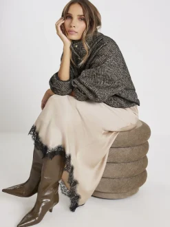 Jupe River Island en satin avec dentelle