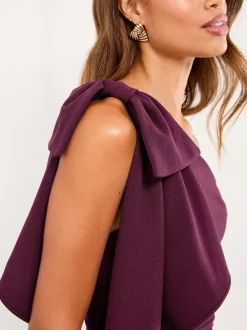 Lie-de-vin - Combinaison Lipsy asymétrique avec nœud