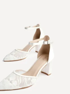 Linzi talons de cour en dentelle florale Essence