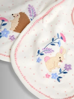 Lot de 2bavoirs JoJo Maman Bébé à motif appliqué brodé