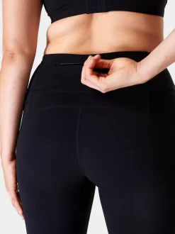 Lumière noire - Sweaty Betty Power 9