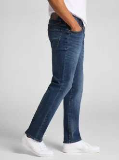 Maddox - Lee Straight Fit Extreme Motion Jeans