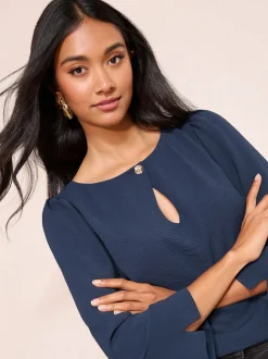 marine - Friends Like These Chemisier à manches 3/4 avec trou de serrure et détails sur le devant