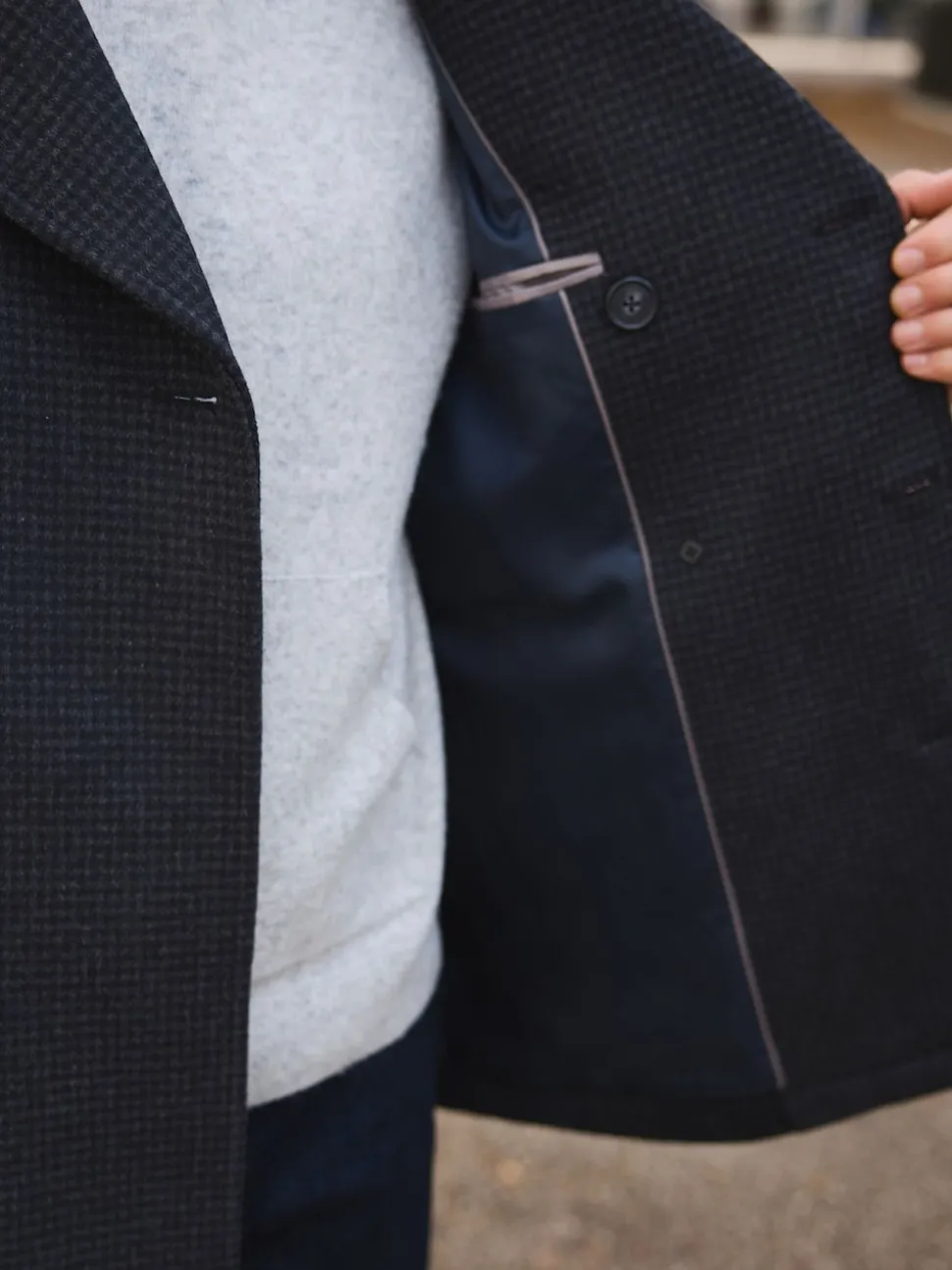 Marine/Charbon - Manteau riche en laine et doux au toucher à dents de chien