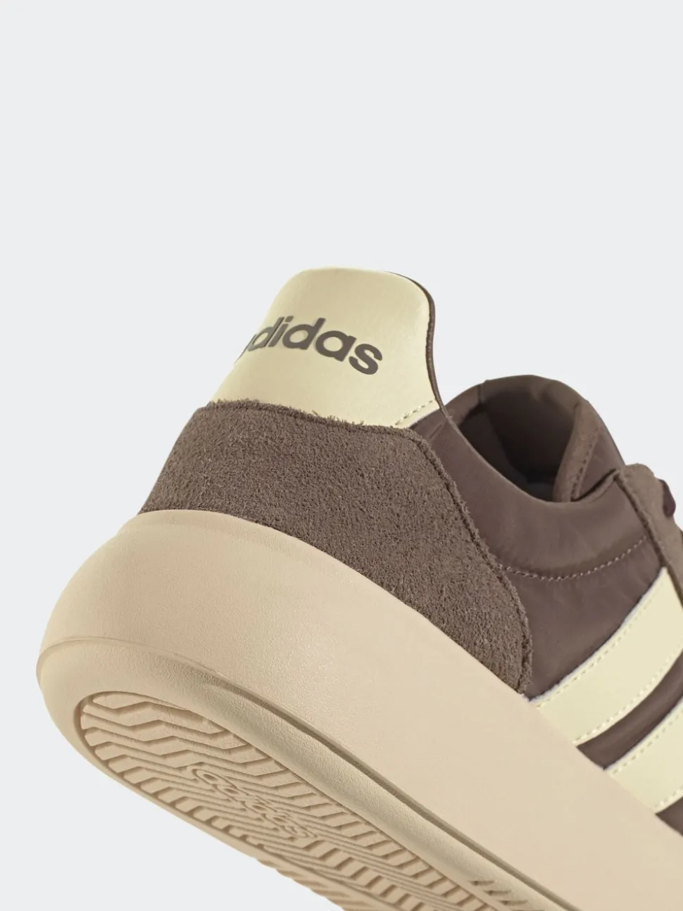 Marron - adidas Barreda Decode Trainers