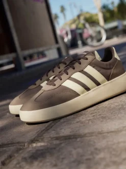 Marron - adidas Barreda Decode Trainers