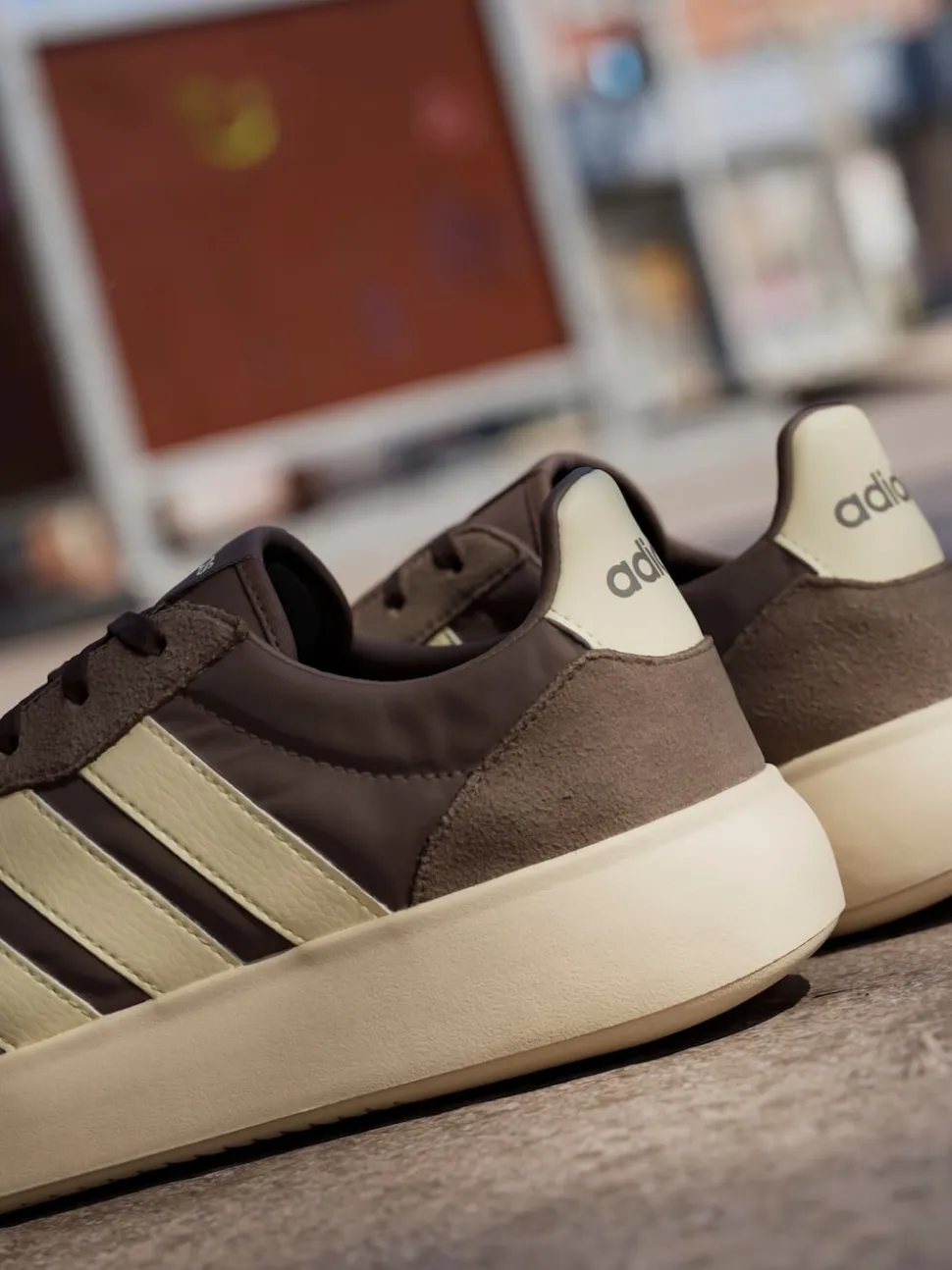 Marron - adidas Barreda Decode Trainers
