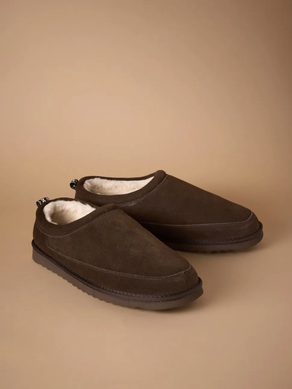 Marron - Chaussons doublés en daim Signature avec fausse fourrure