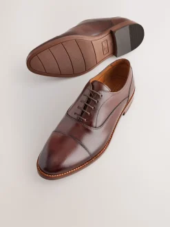 Marron - Chaussures Oxford à semelle contrastée en cuir
