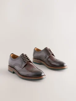 Marron - Coupe classique - Chaussures Brogues épaisses à semelle contrastante en cuir