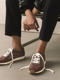 Marron chocolat - Baskets à lacets Forever Comfort® à empiècements