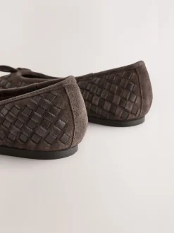 Marron chocolat - Chaussures plates tissées en cuir Forever Comfort®
